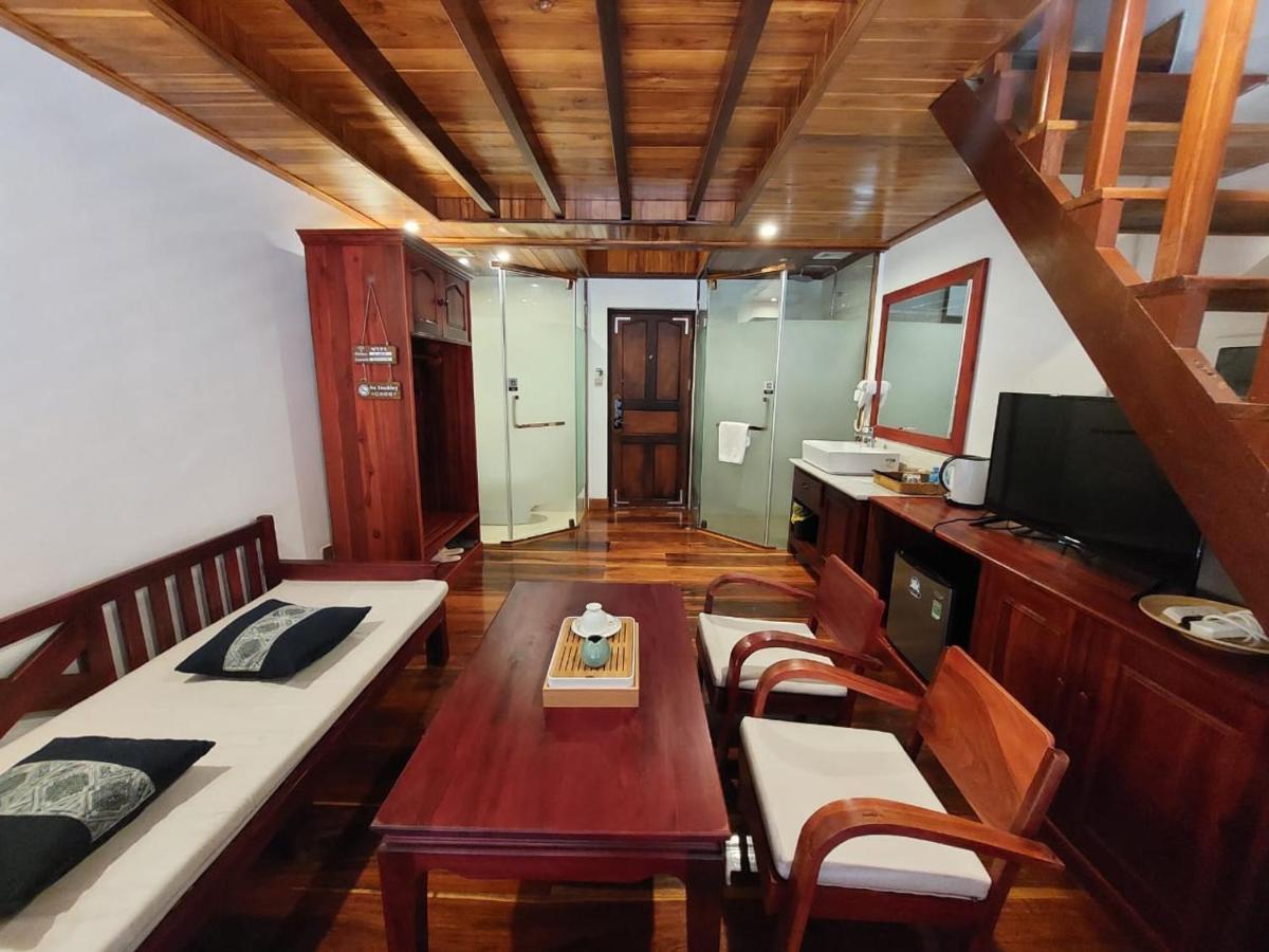 Wisdom Mystery Hotel Λουάνγκ Πραμπάνγκ Εξωτερικό φωτογραφία