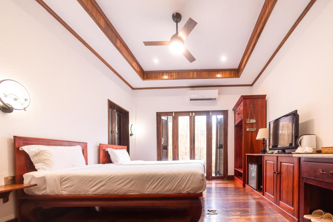 Wisdom Mystery Hotel Λουάνγκ Πραμπάνγκ Εξωτερικό φωτογραφία