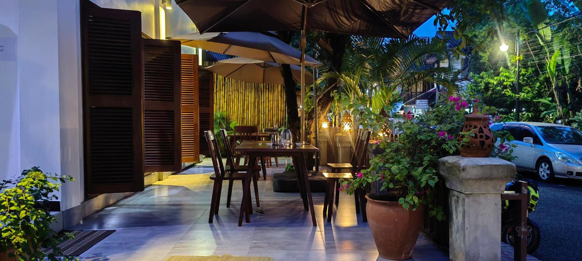 Wisdom Mystery Hotel Λουάνγκ Πραμπάνγκ Εξωτερικό φωτογραφία